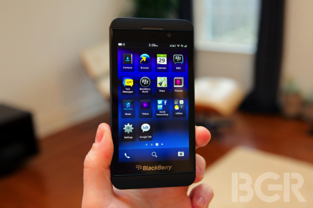 BlackBerry 10 zu kniffelig für Android- und iOS-Besitzer?