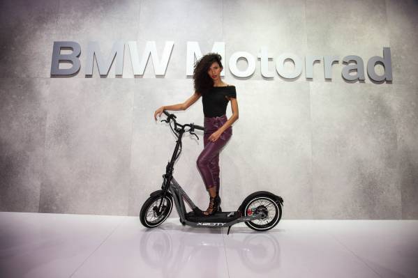 BMW X2City E-Roller / E-Scooter
